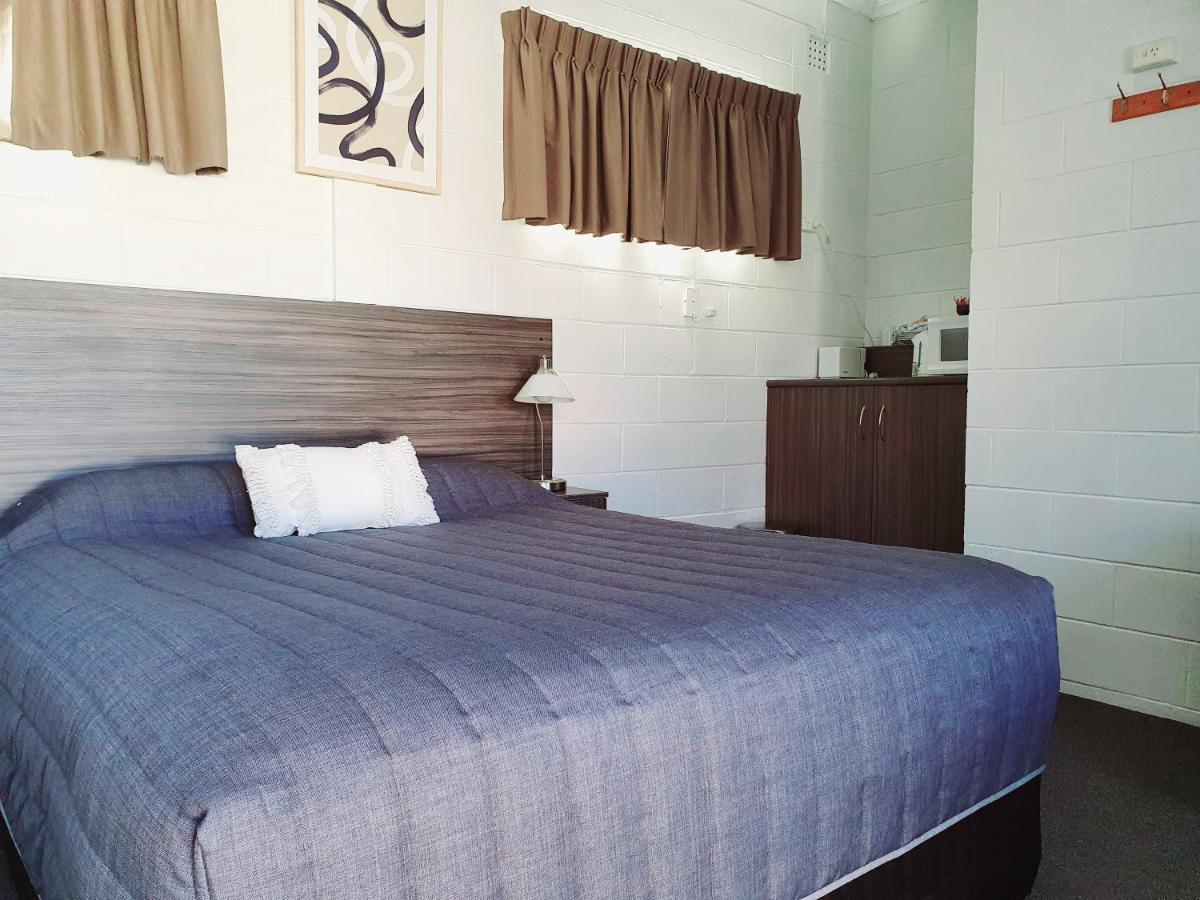 טיילם בנד Motel Riverbend מראה חיצוני תמונה