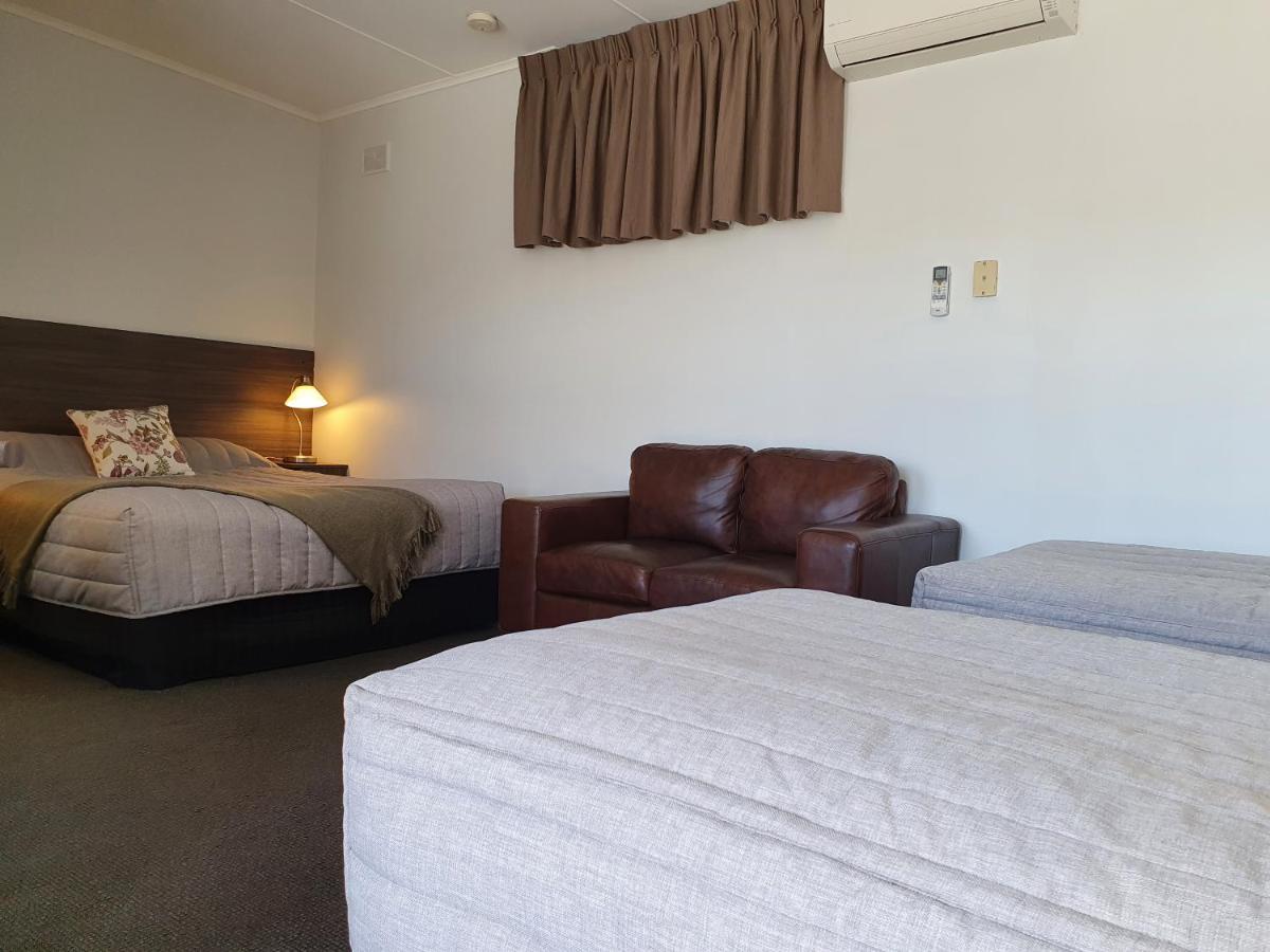 טיילם בנד Motel Riverbend מראה חיצוני תמונה